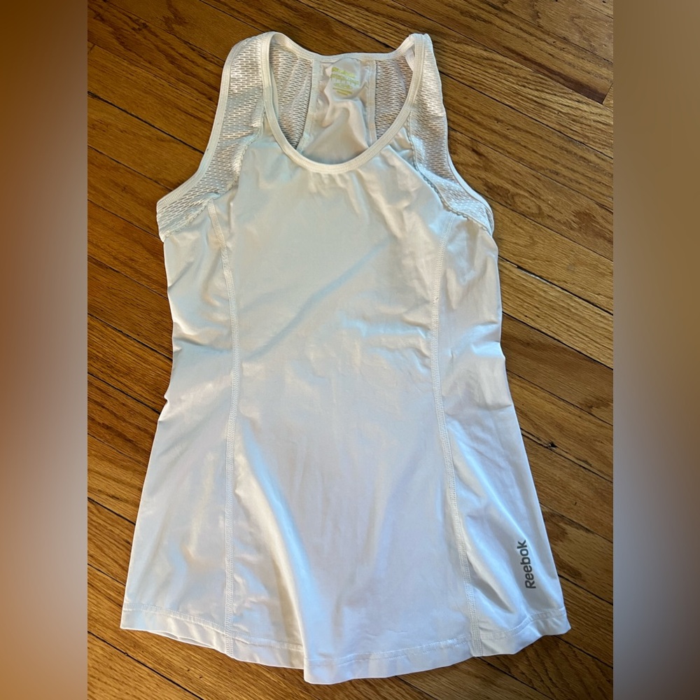 Reebok tank